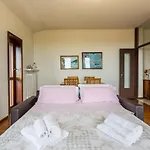 Attico Panoramico Lägenhet Brunate